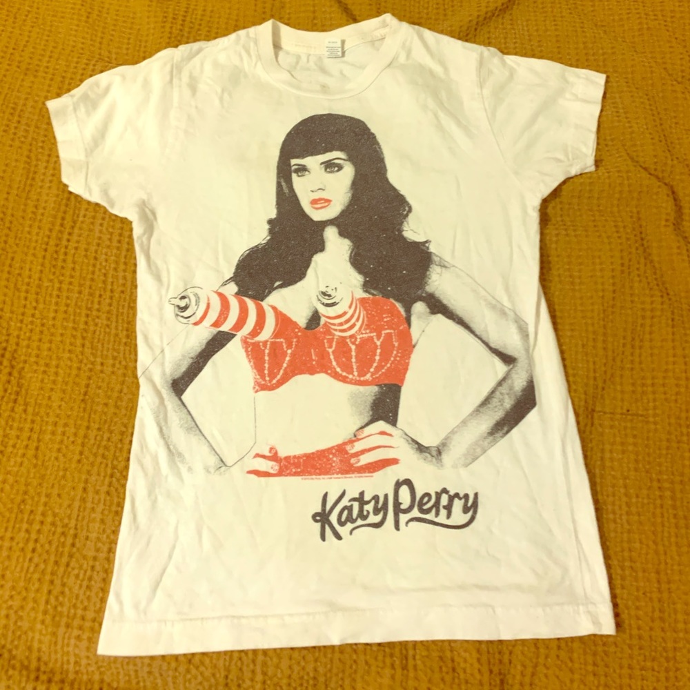 Very original Katy Perry t- shirt